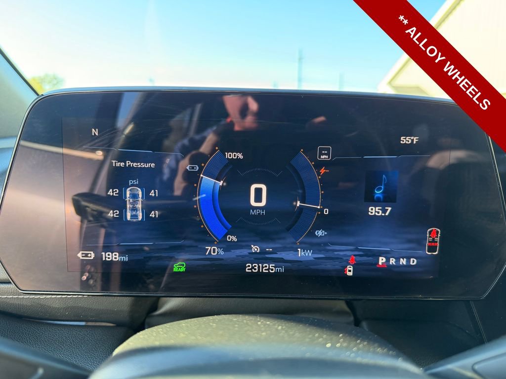 Used 2024 Chevrolet Blazer EV LT AWD/4WD image 21