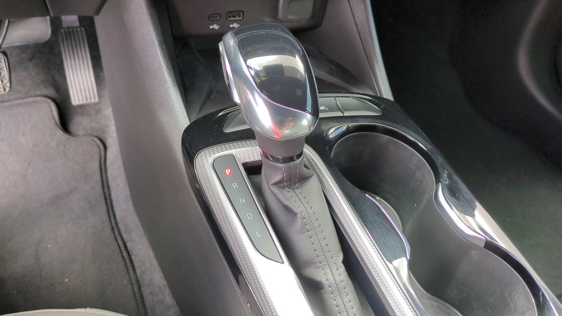 Used 2025 Buick Envista Avenir FWD image 25