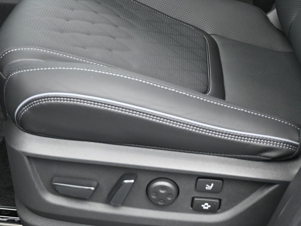 New 2026 INFINITI QX80 Autograph image 19