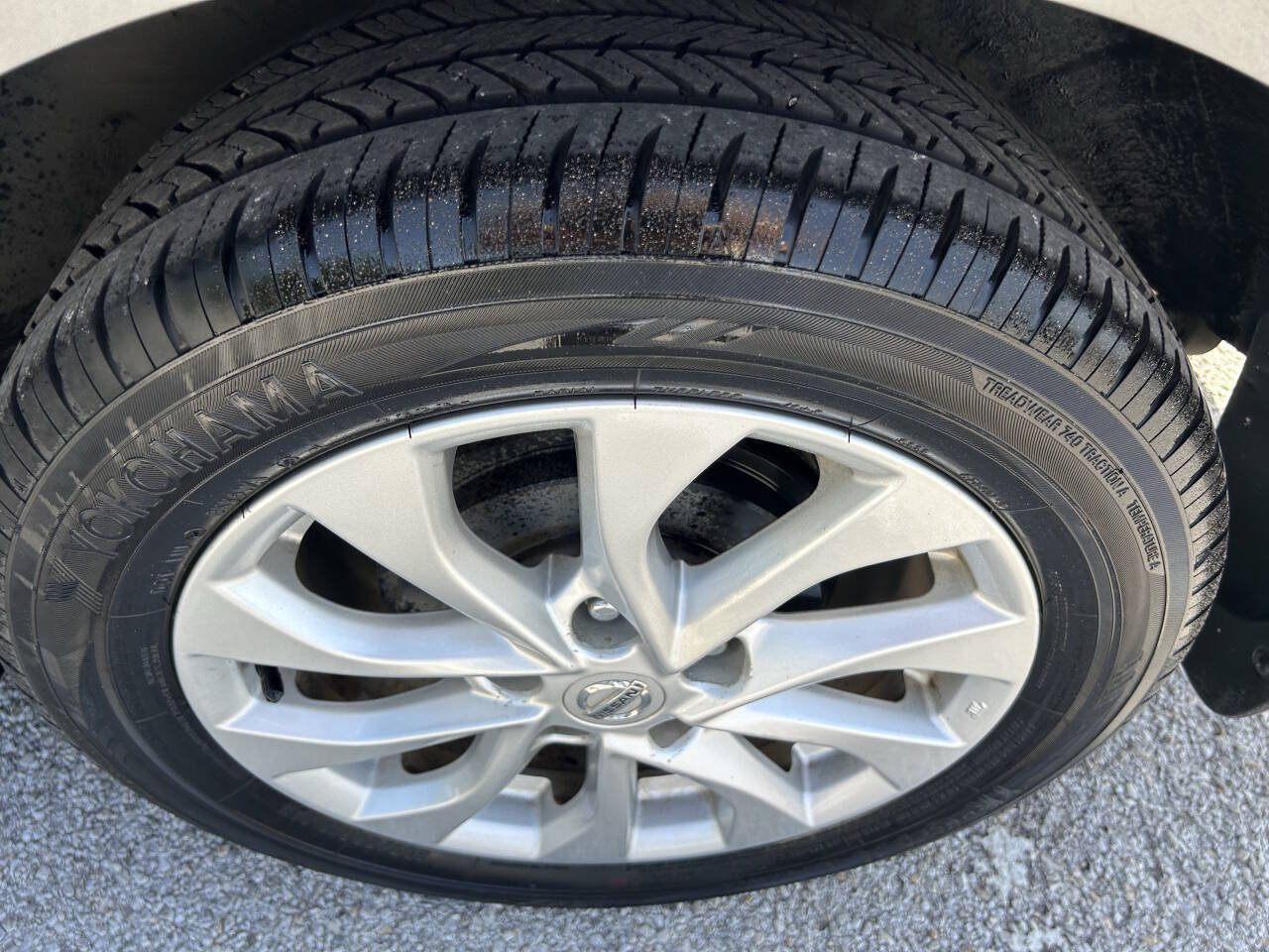 Used 2019 Nissan Sentra S w/ Appearance Package FWD image 6