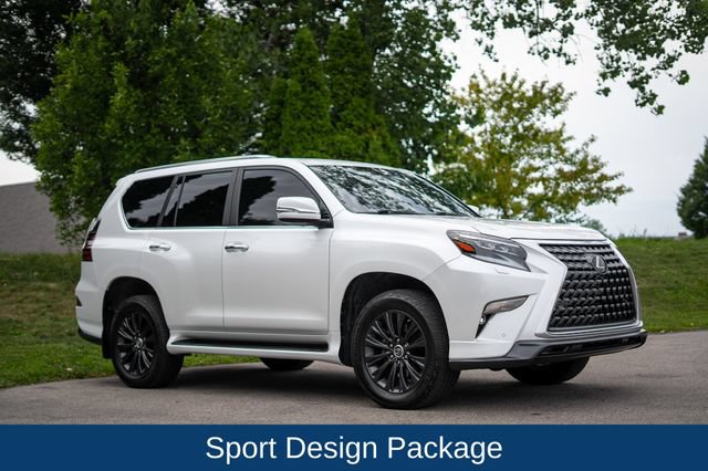 Used 2023 Lexus GX 460 Luxury w/ Sport Design Package AWD/4WD image 3