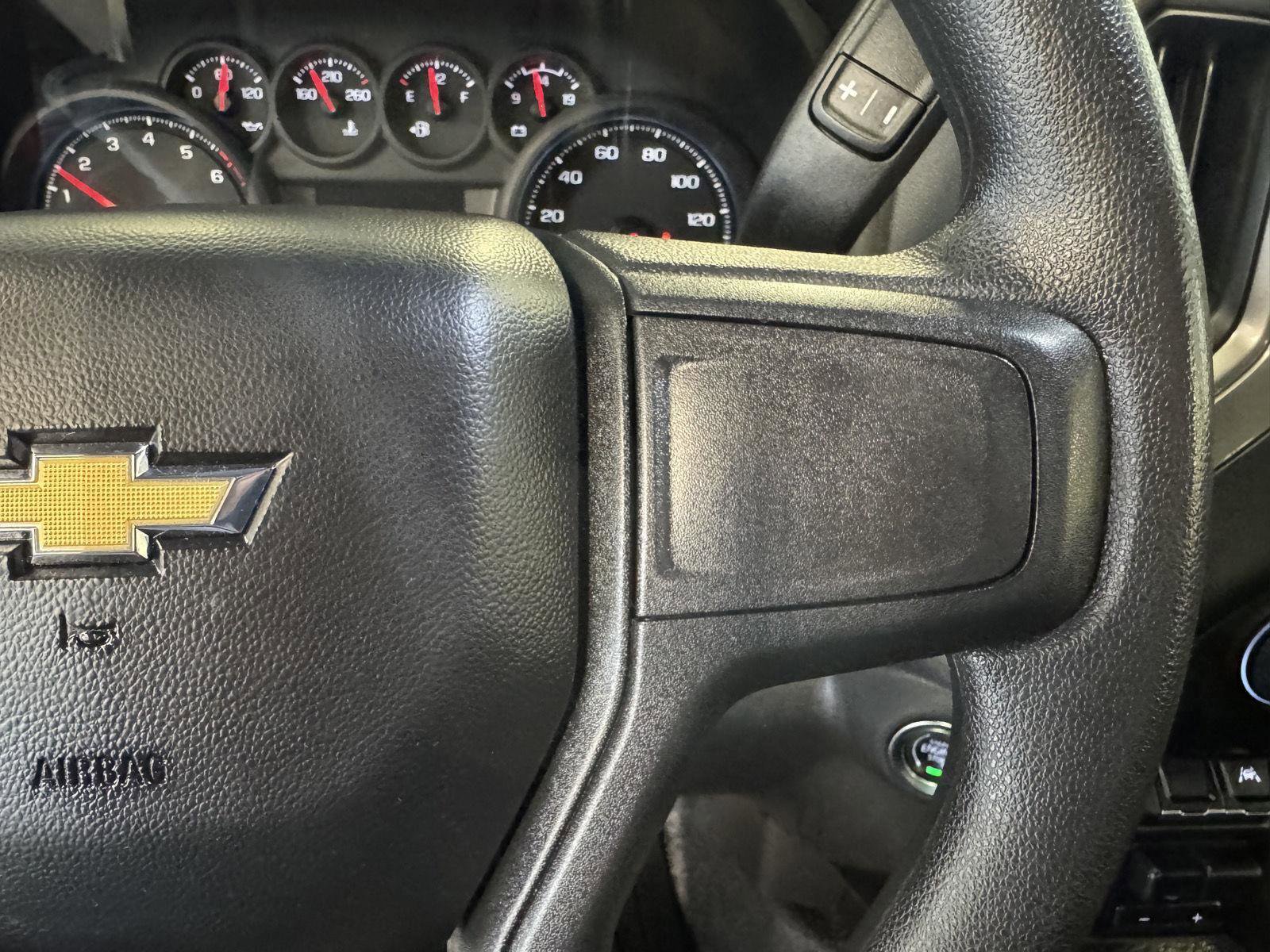 Used 2025 Chevrolet Silverado 1500 W/T w/ Trailering Package image 16