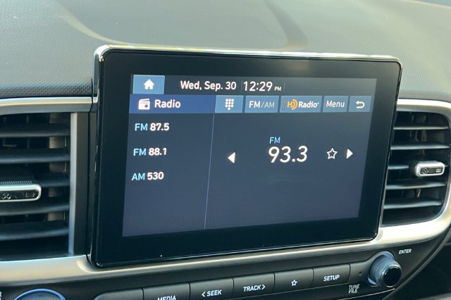 New 2026 Hyundai Venue SE FWD image 17