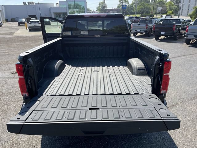 New 2026 Chevrolet Silverado 2500 ZR2 AWD/4WD image 23