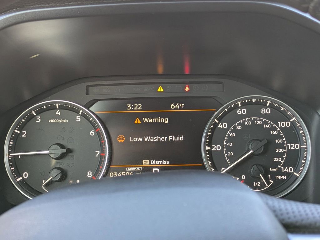 Used 2025 Mitsubishi Outlander SE image 13