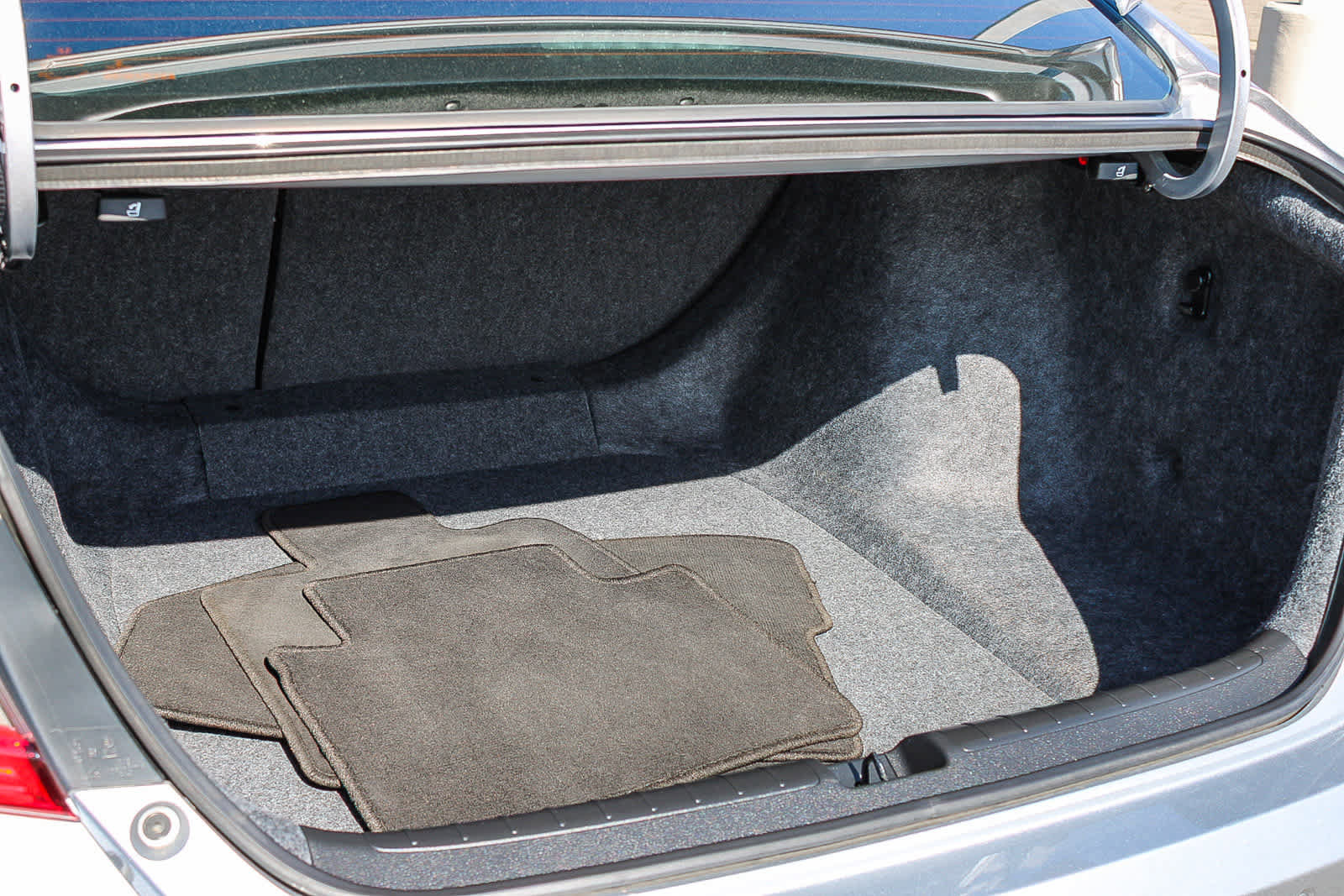 Certified 2022 Honda Accord Touring image 25