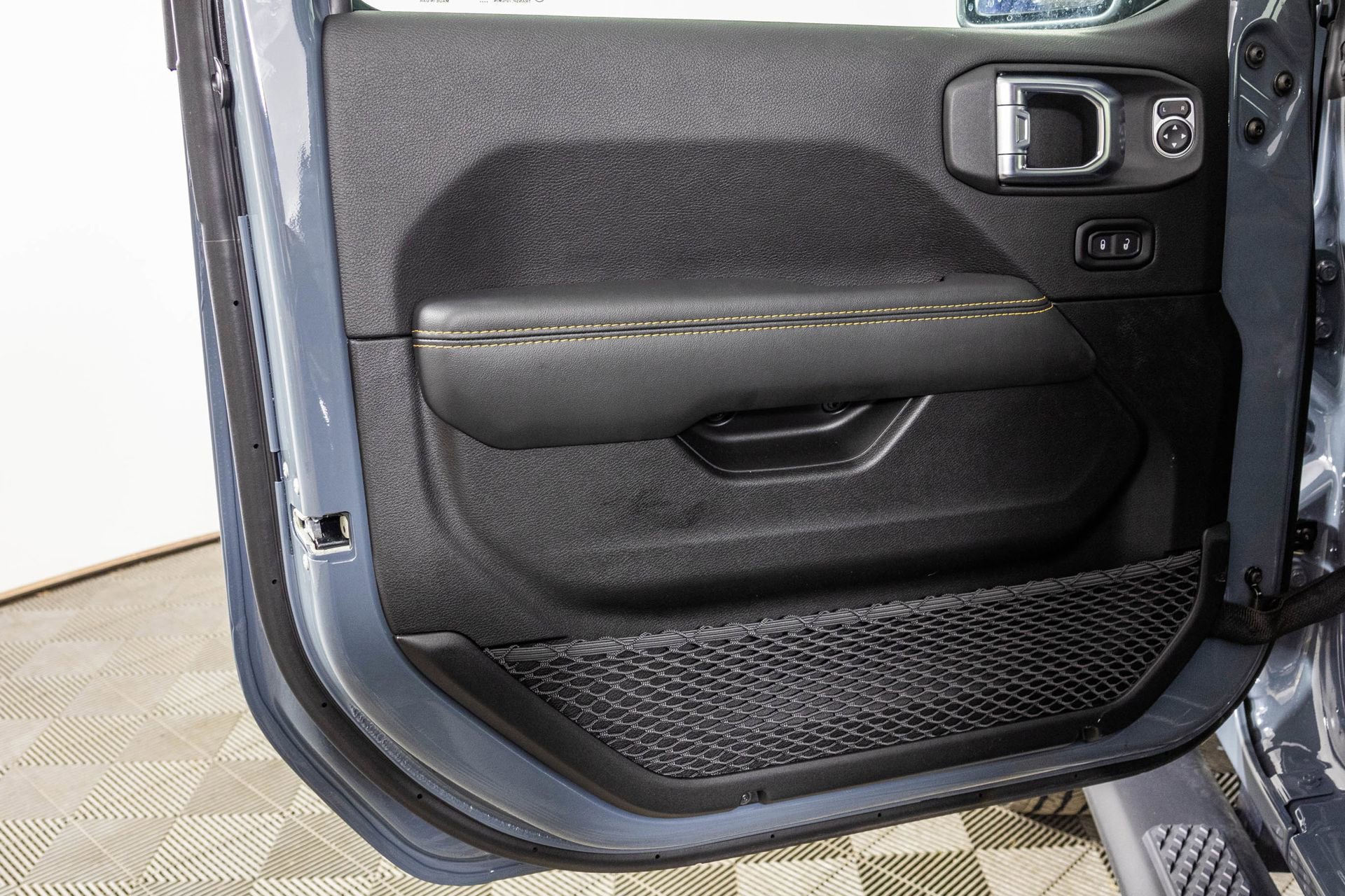 New 2026 Jeep Gladiator Sport S image 37