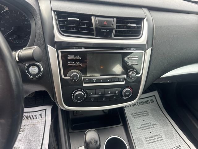 Used 2016 Nissan Altima 2.5 SR image 13
