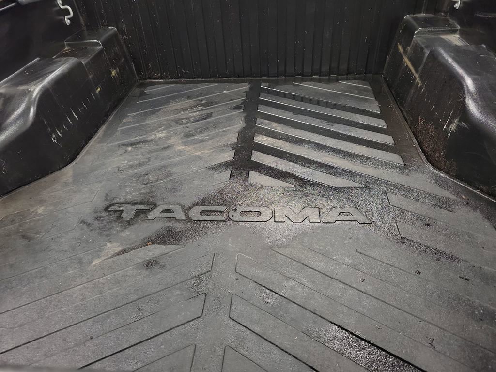 Used 2019 Toyota Tacoma TRD Pro AWD/4WD image 10