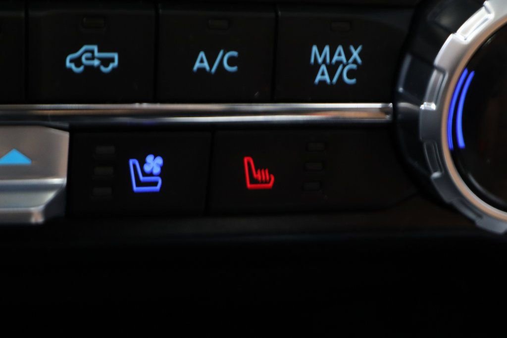 Certified 2023 Ford F150 Platinum image 5