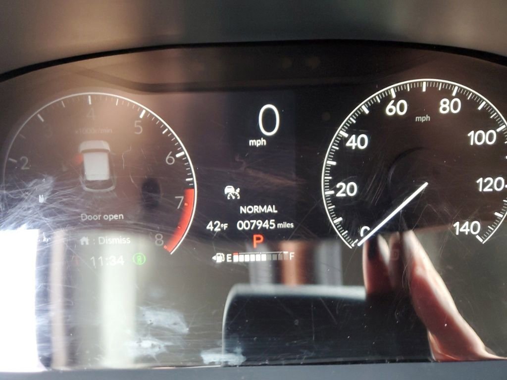 Certified 2025 Honda HR-V LX image 14