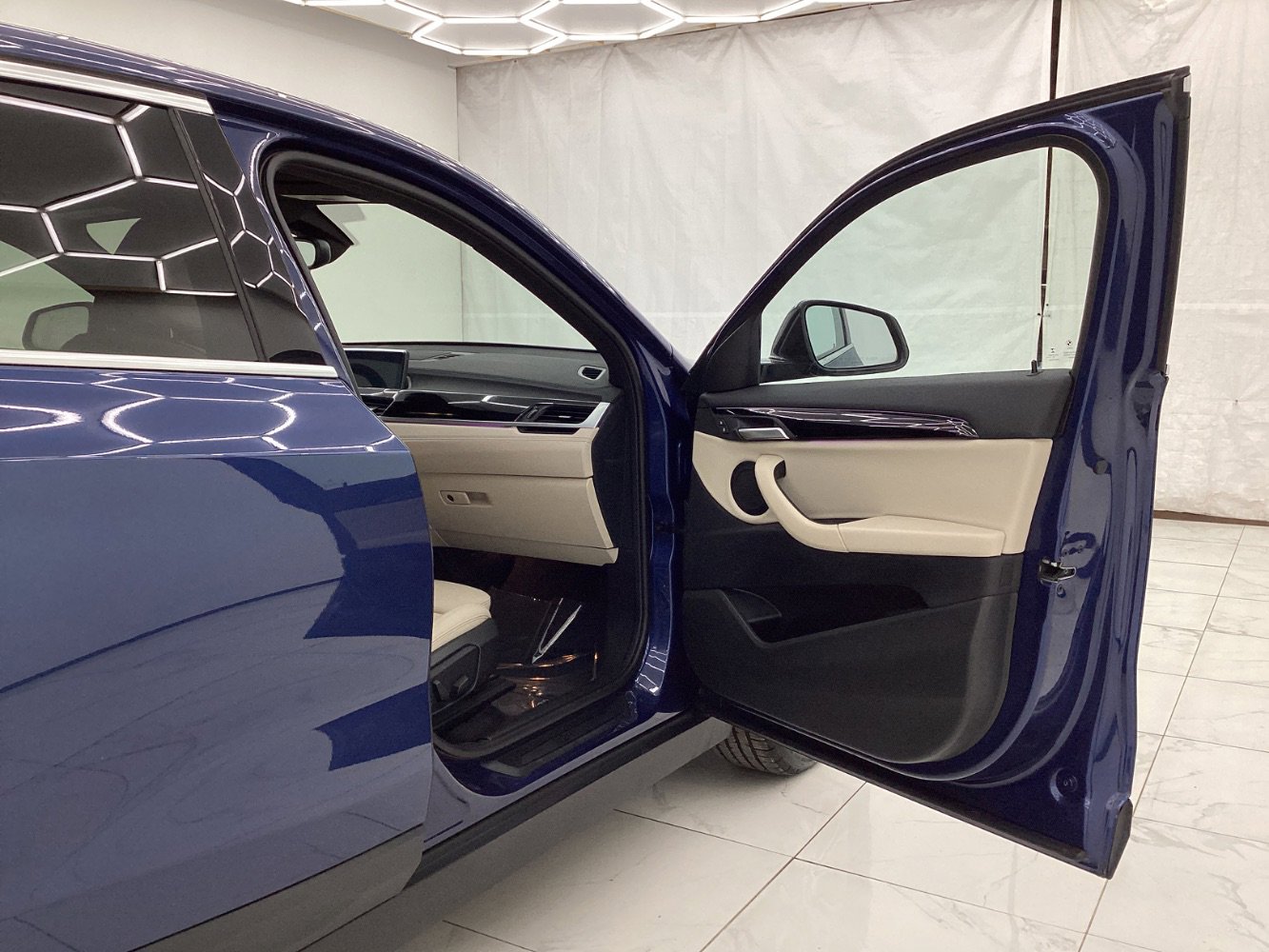 Used 2022 BMW X2 xDrive28i w/ Convenience Package image 17