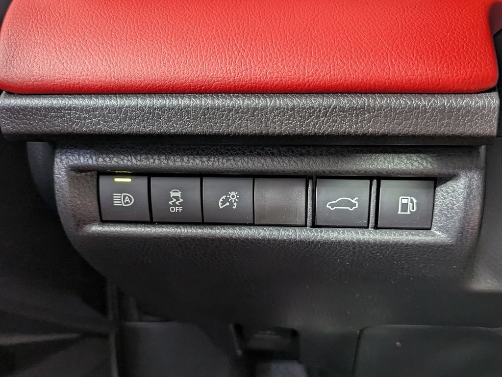 Used 2026 Toyota Camry XSE AWD/4WD image 35