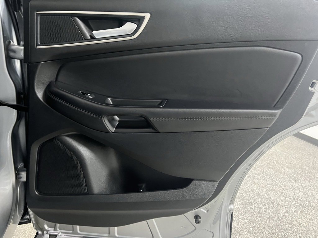 Used 2024 Ford Edge SEL image 53