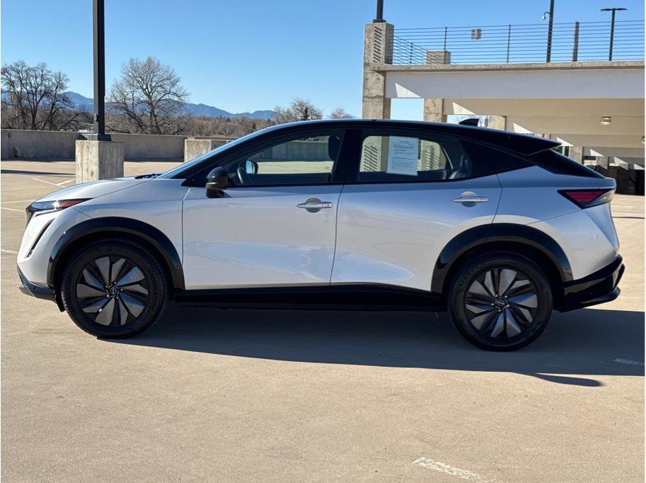 Used 2023 Nissan Ariya AWD image 4