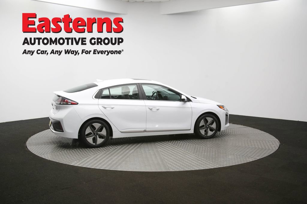 Used 2022 Hyundai Ioniq Limited image 44