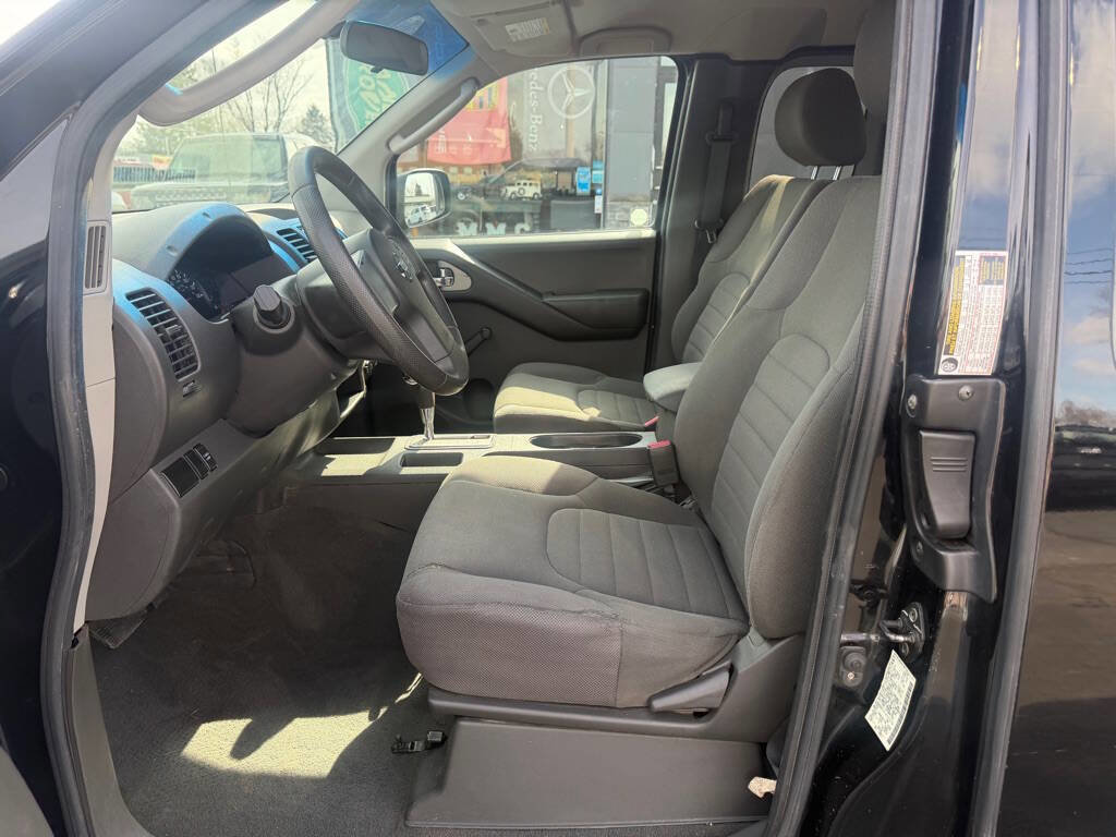 Used 2007 Nissan Frontier XE w/ Preferred Pkg image 13