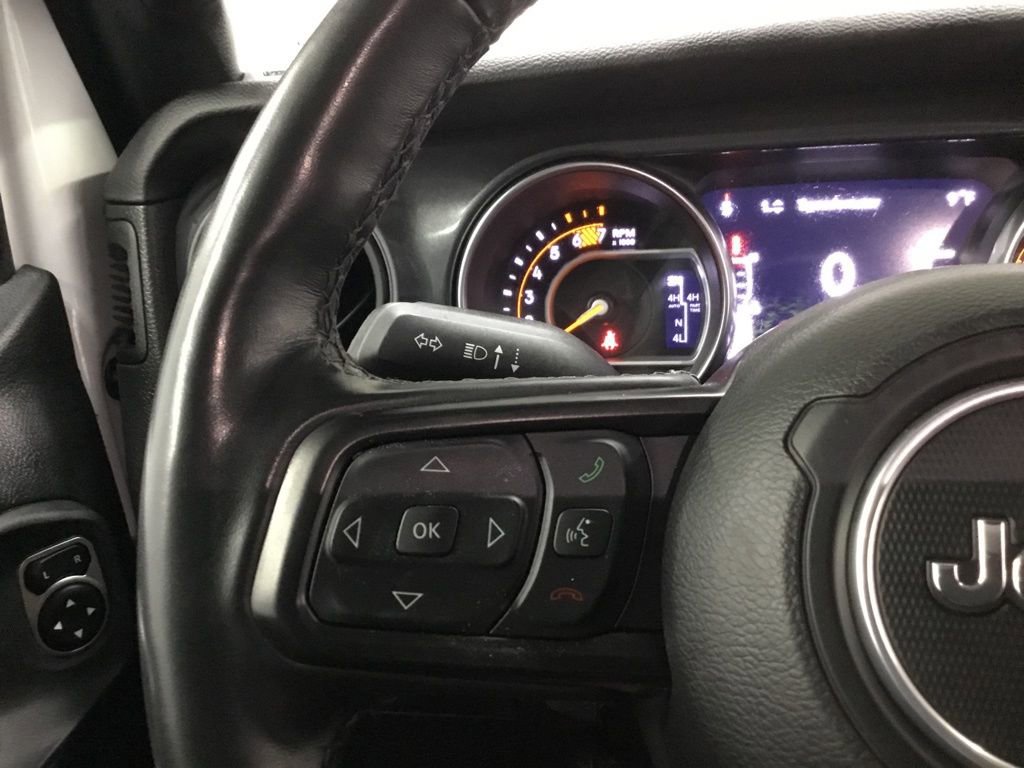 Used 2023 Jeep Wrangler Sport image 36