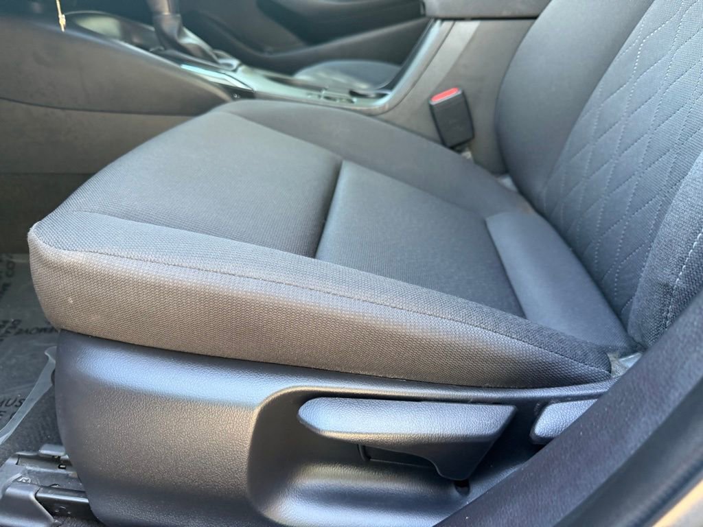 Used 2024 Toyota Corolla LE image 18