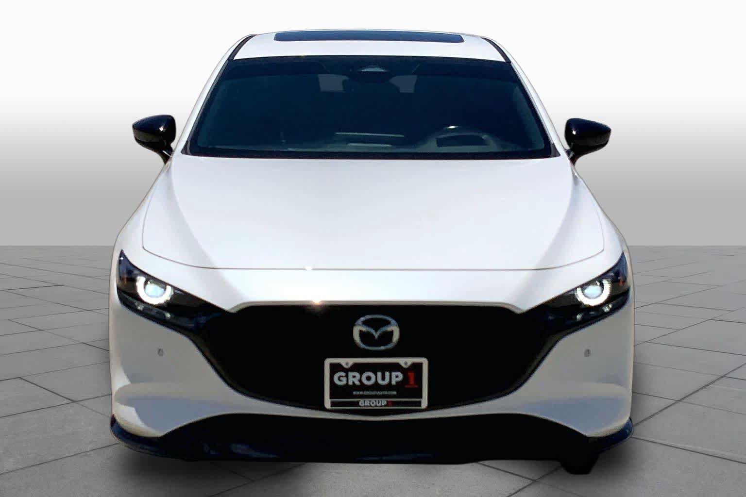 Used 2024 MAZDA MAZDA3 Hatchback w/Premium Plus Pkg AWD/4WD image 4