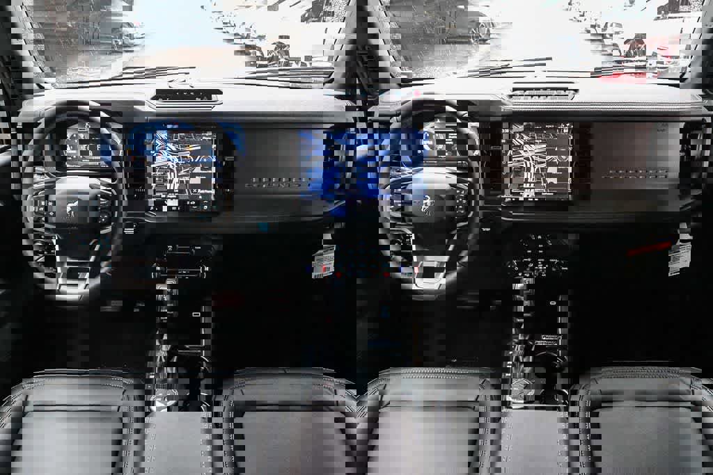 New 2025 Ford Bronco Badlands image 10