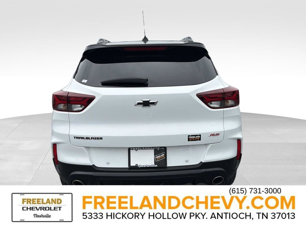 Used 2021 Chevrolet TrailBlazer RS w/ Sun and Liftgate Package image 4