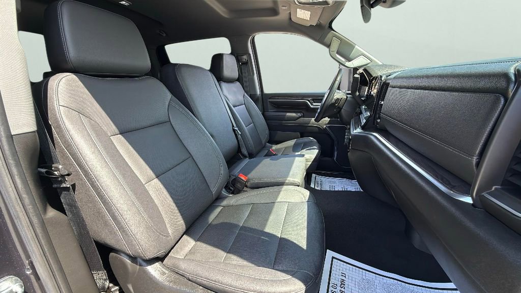 Certified 2024 Chevrolet Silverado 2500 LTZ image 33