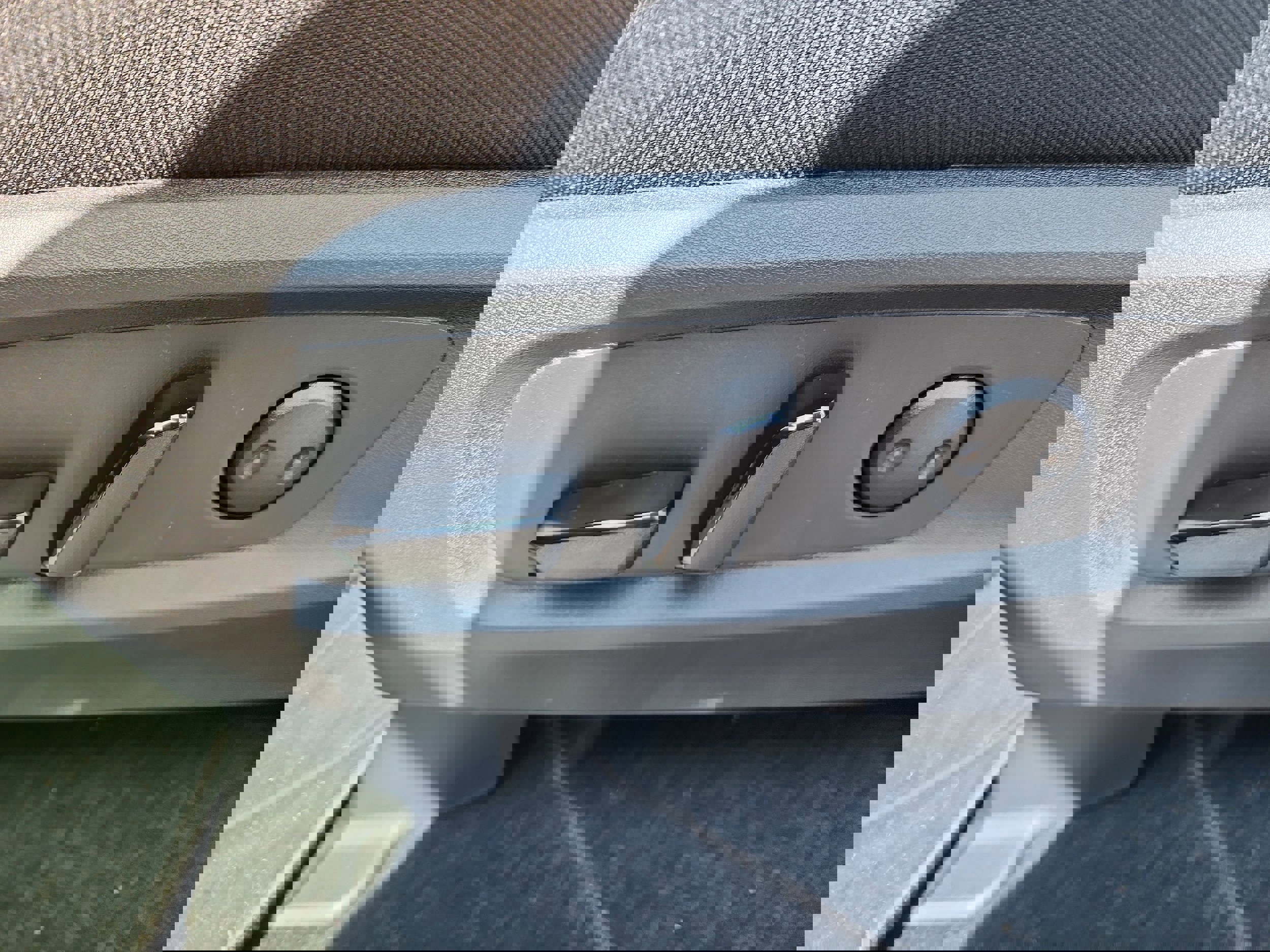 New 2025 Nissan Pathfinder SV image 12