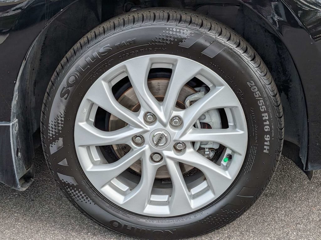 Used 2019 Nissan Sentra SV FWD image 10