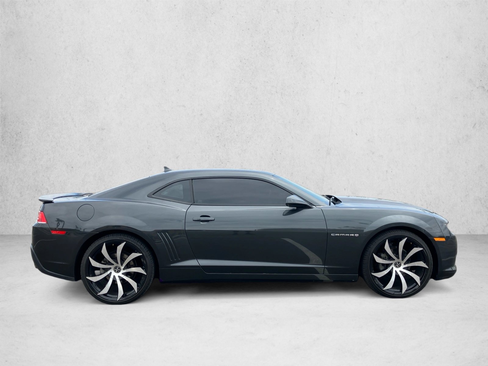 Used 2015 Chevrolet Camaro LT w/ RS Package RWD image 4
