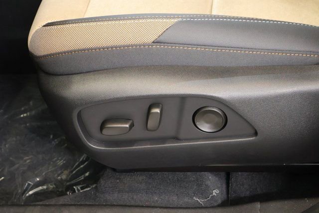 New 2026 Chevrolet Equinox ACTIV w/ Convenience Package III image 10