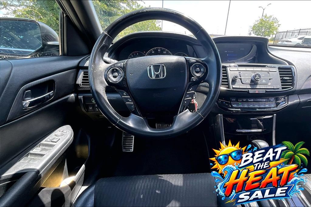 Used 2017 Honda Accord Sport image 6