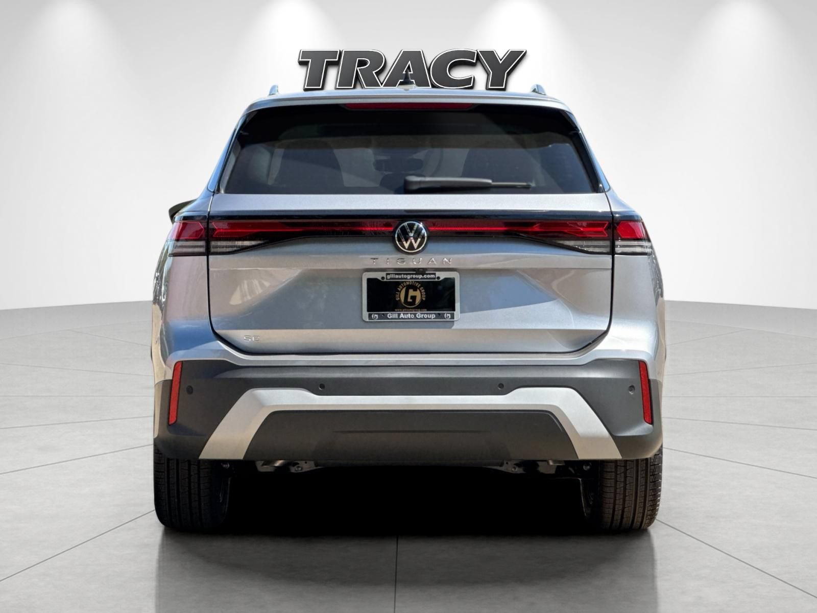 New 2026 Volkswagen Tiguan SE FWD image 5