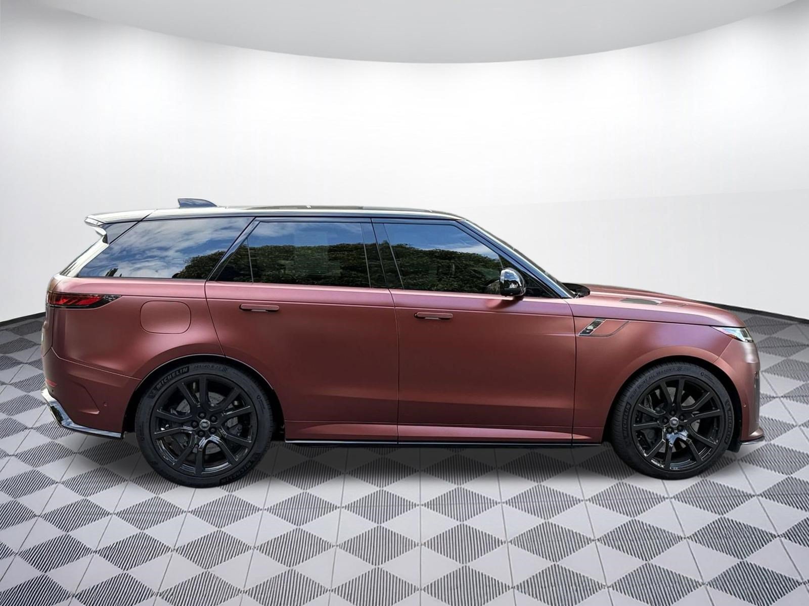 Used 2025 Land Rover Range Rover Sport SV Edition Two AWD/4WD image 7