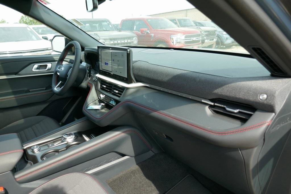 New 2025 Ford Explorer ST-Line w/ Premium Package image 11
