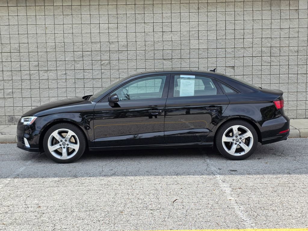 Used 2017 Audi A3 2.0T Premium image 2