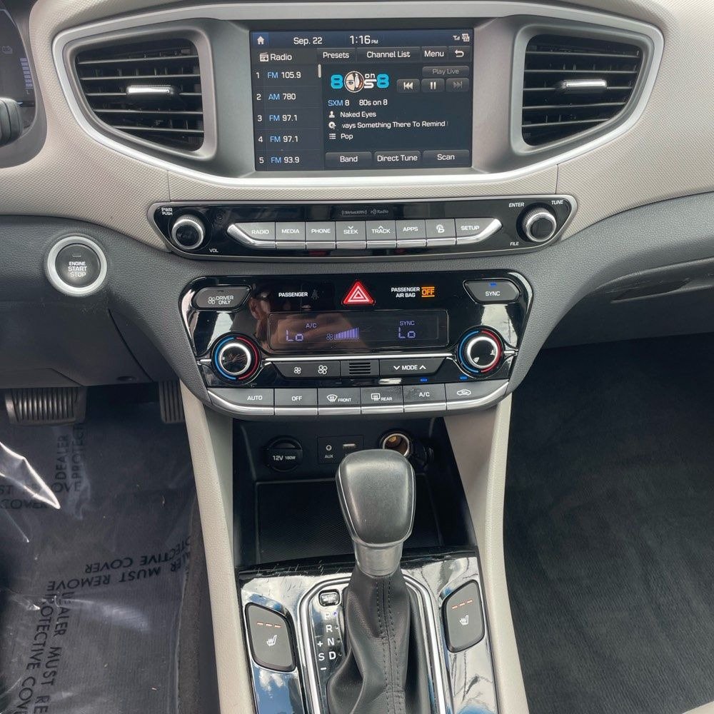 Used 2018 Hyundai Ioniq Limited FWD image 11