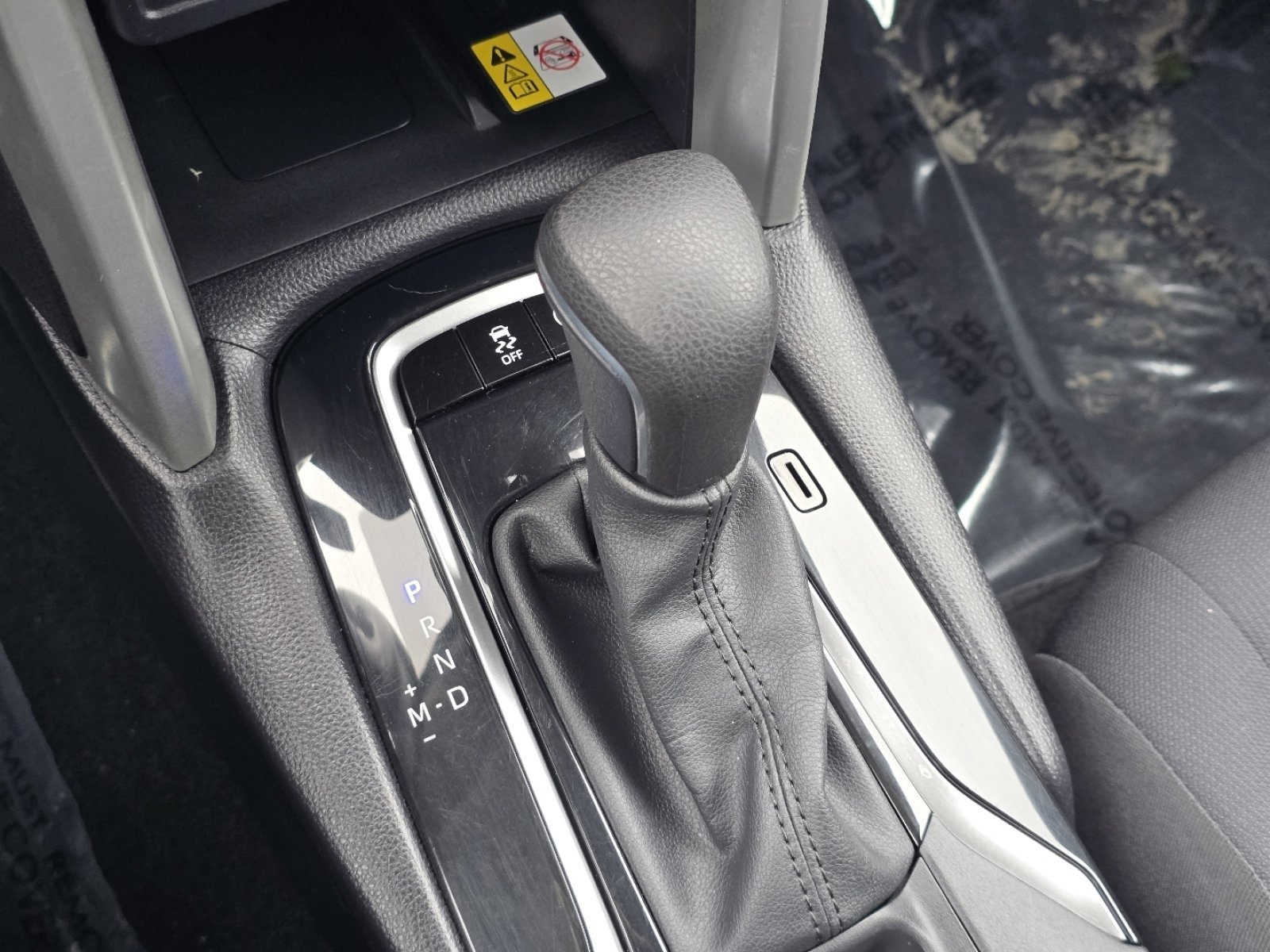 Used 2022 Toyota Corolla Cross LE image 31