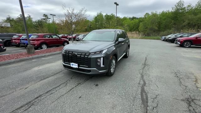 New 2025 Hyundai Palisade SE