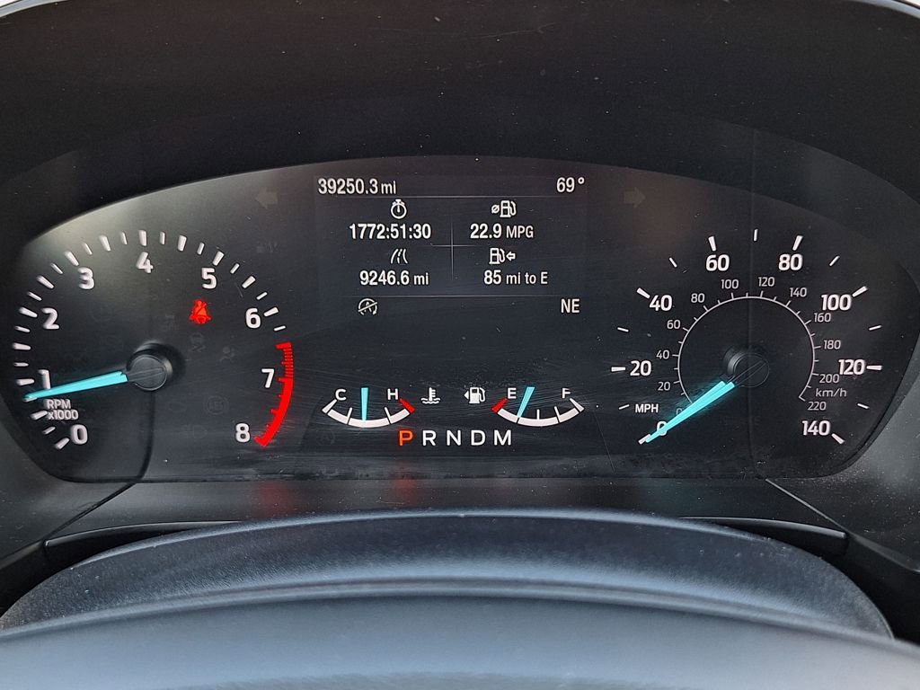 Used 2020 Ford Escape SEL image 18