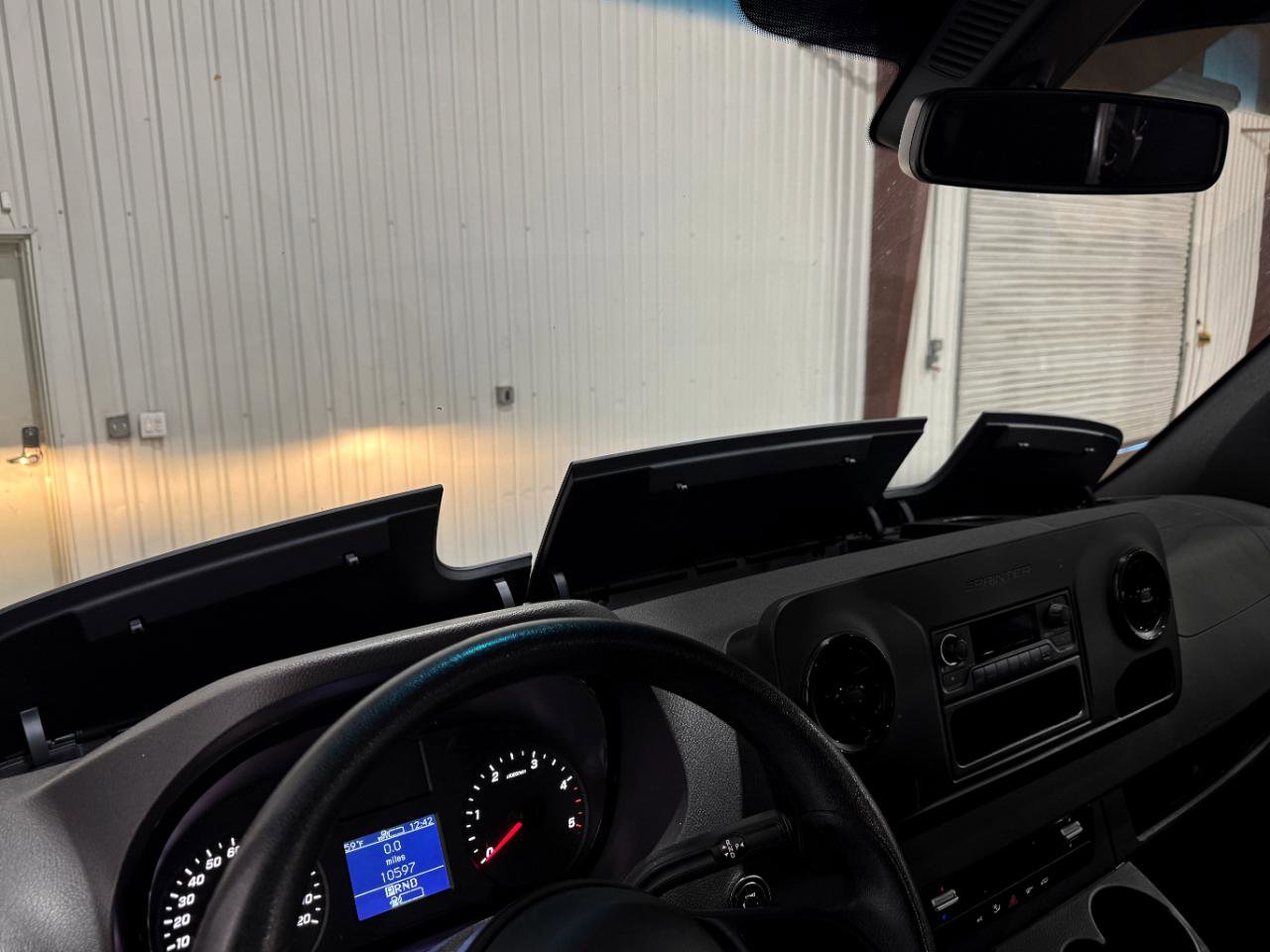 Used 2023 Mercedes-Benz Sprinter 2500 image 27