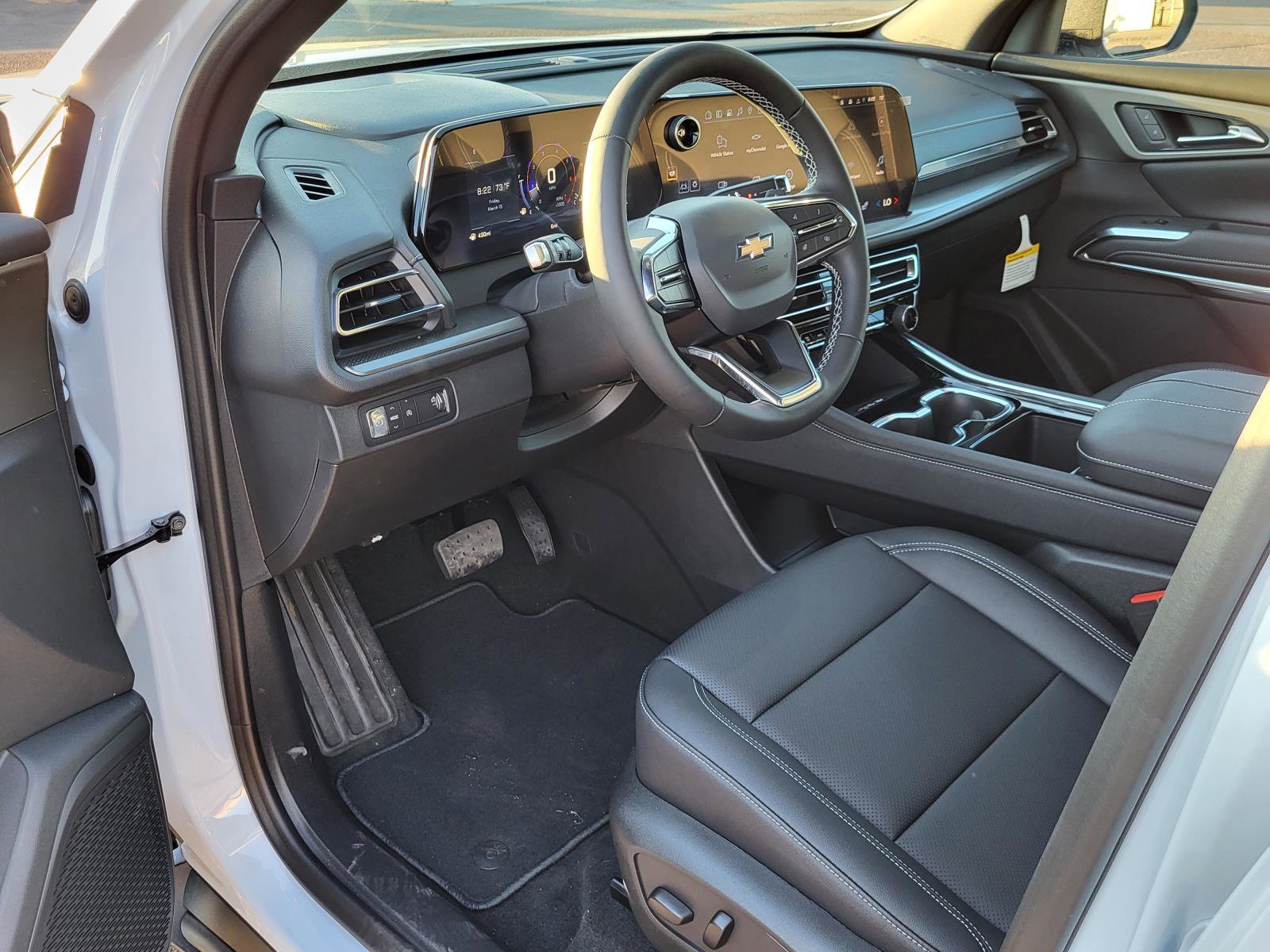 New 2026 Chevrolet Traverse LT image 14