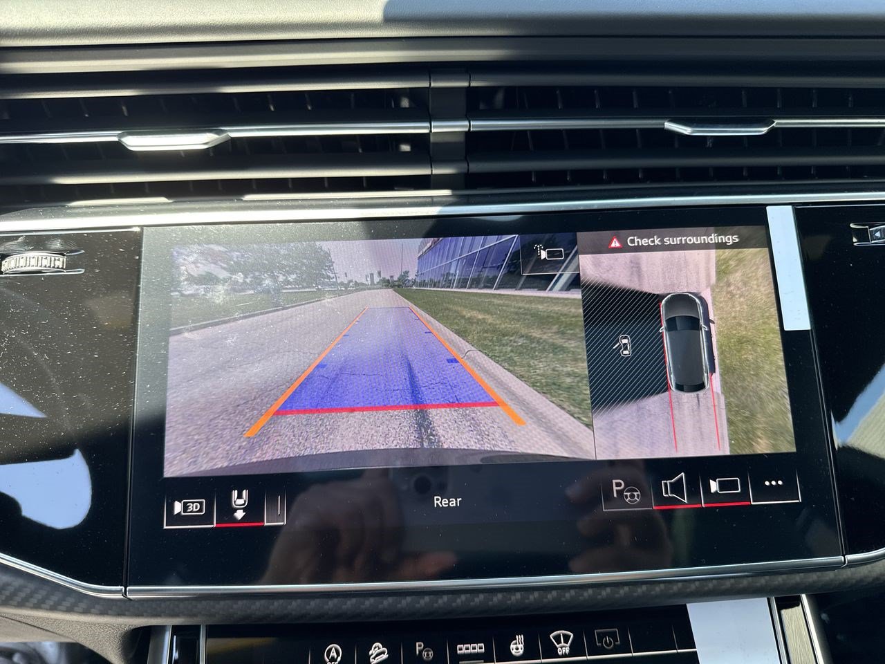 New 2026 Audi Q8 Prestige AWD/4WD image 5