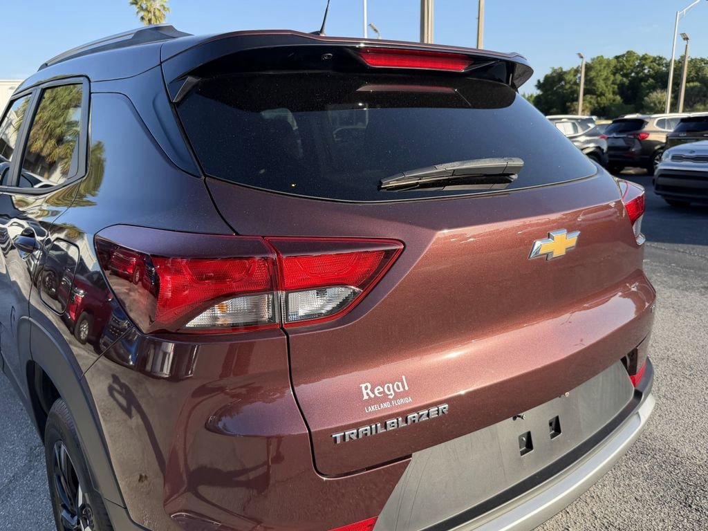 Certified 2023 Chevrolet TrailBlazer LT FWD image 10