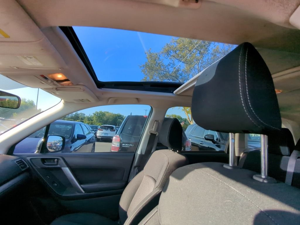 Used 2017 Subaru Forester 2.5i Premium w/ Protection Package #1 AWD/4WD image 7