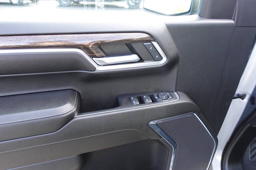 Used 2023 GMC Sierra 1500 Elevation AWD/4WD image 16