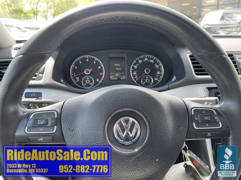 Used 2012 Volkswagen Passat 2.5 SE FWD image 18