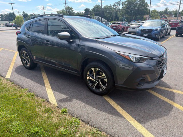 Used 2024 Subaru Crosstrek 2.0i Premium AWD/4WD image 3