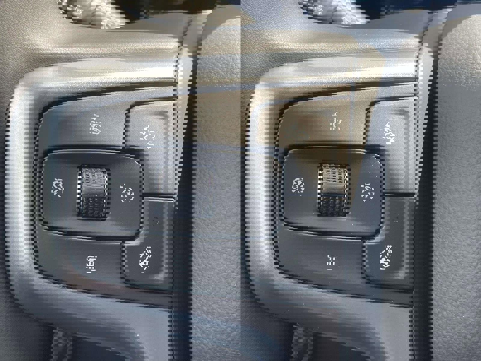 New 2026 Chevrolet Silverado 1500 RST w/ LPO, Dark Essentials Package image 18