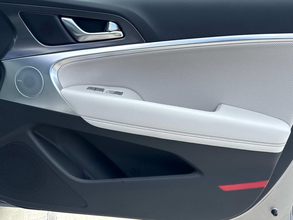 New 2026 Genesis G70 3.3T Sport Prestige RWD image 15